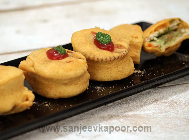 Jain Biscuit Sandwich Pakora