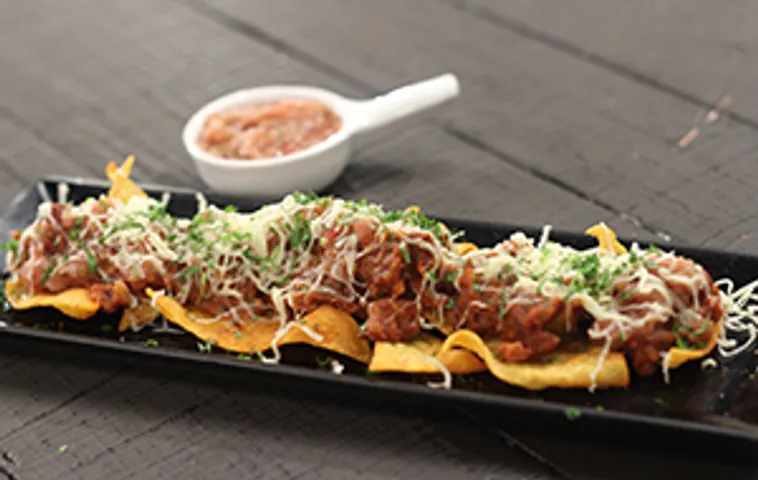 Nachos Refried beans and Salsa