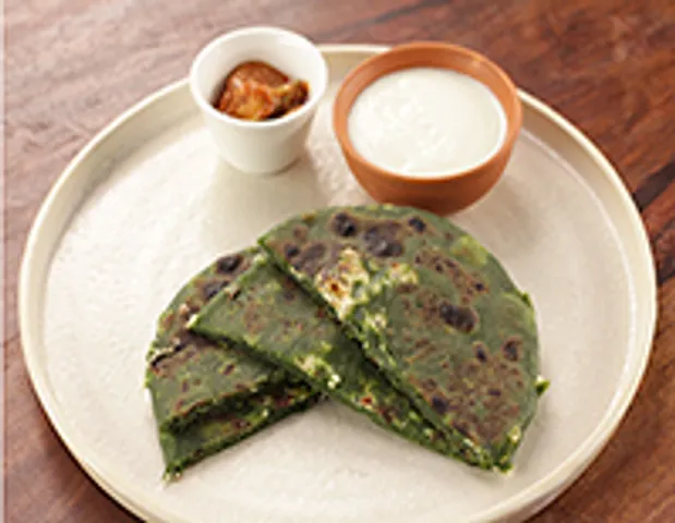 PALAK PANEER PARANTHA - skk