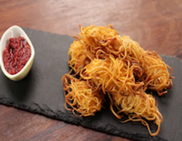 NOODLE WRAPPED CRISPY CHICKEN - skk