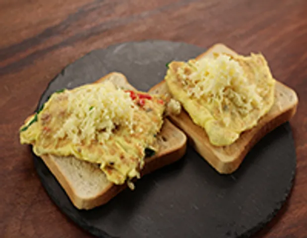 ROLLED CHEESE OMELETTE - skk