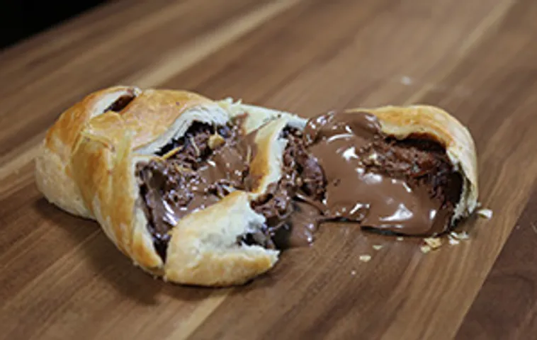 Chocolate-Hazelnut Puff
