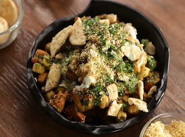 Masaledar Chicken Chaat - SK Khazana