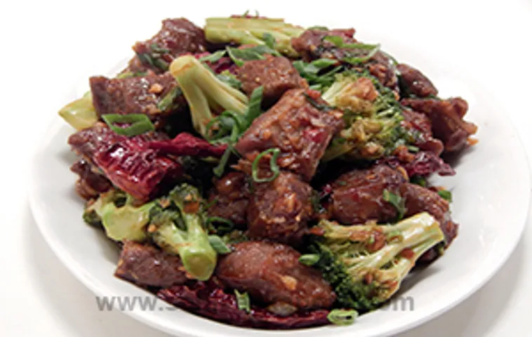 Stir Fried Lamb with Broccoli