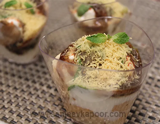 Medu Vada Chaat