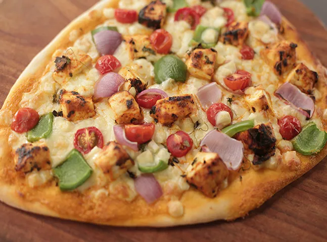 Paneer Naan Pizza - SK Khazana