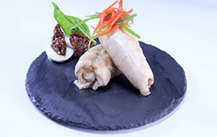 Caprese Chicken Roulade