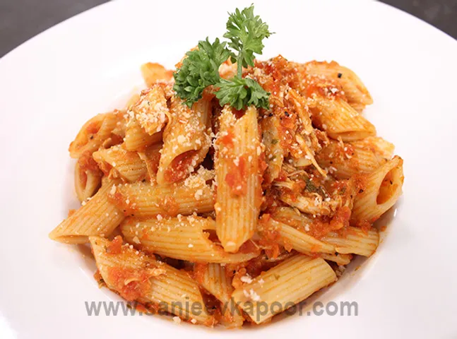 Pasta Sofrito with Chicken