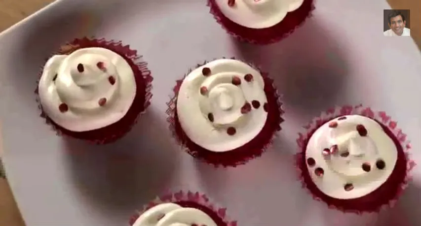 Red Velvet Christmas Cupcakes