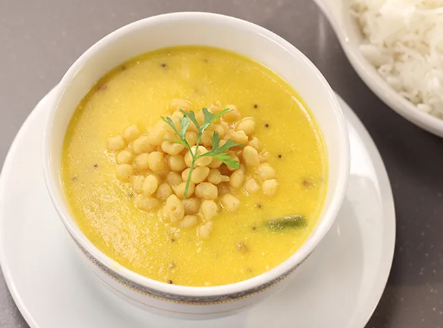 Aamras ki Kadhi-SK Khazana