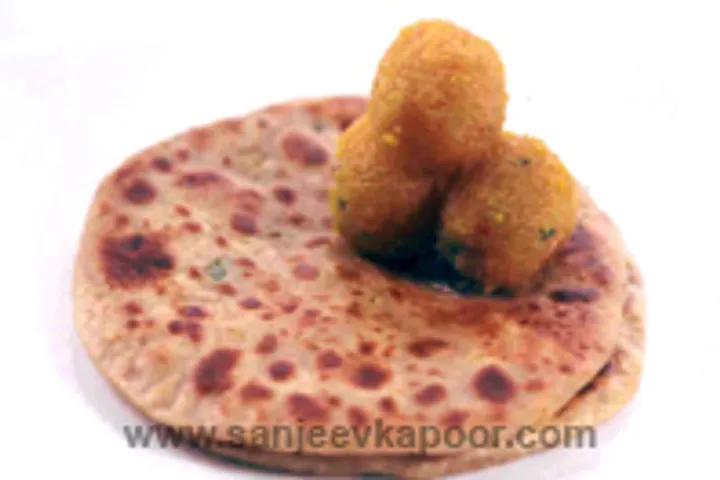 Boondi Laddoo Parantha