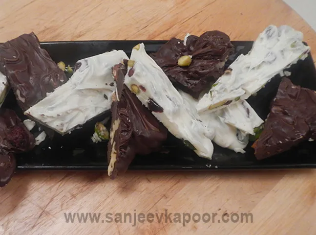 Christmas Chocolate Bark