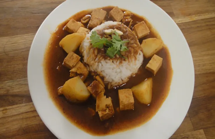 Massaman Curry with Tofu