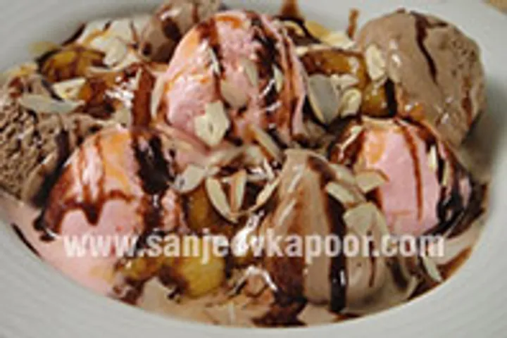 Caramelized Banana Sundae