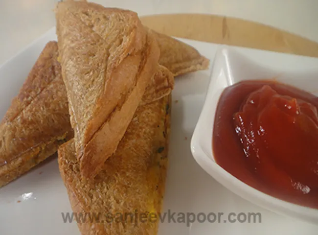 Aloo Corn Cheese Sandwich