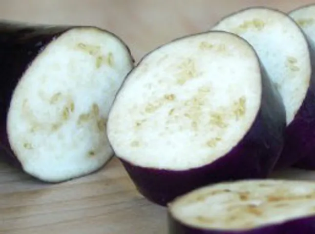 Baingan veggie with a crown