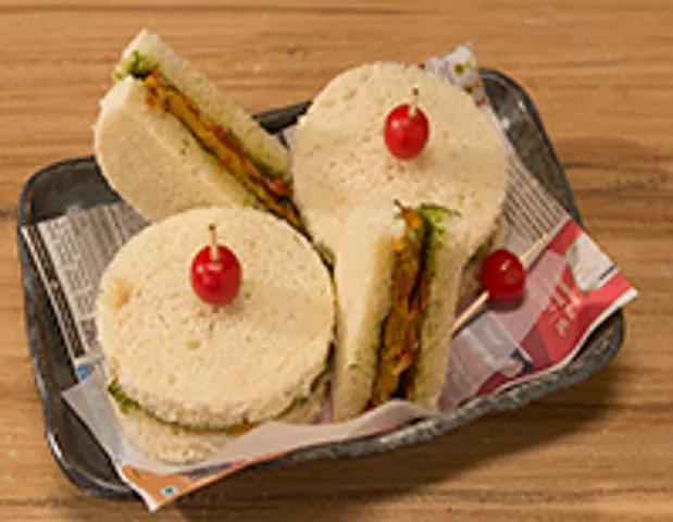 Tomato Omelette Sandwich - SK Khazana
