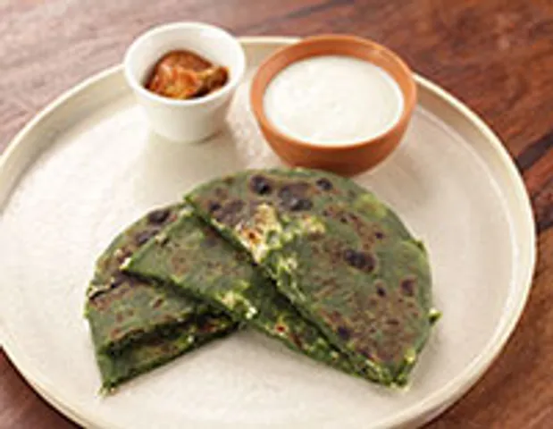 Palak Paneer Parantha-SK Khazana