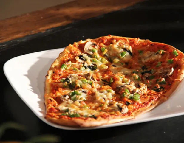 Naan Pizza