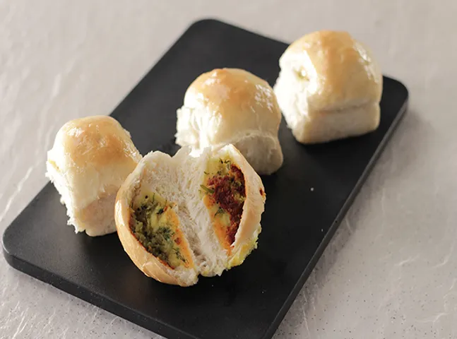 Baked Vada Pav  - SK Khazana