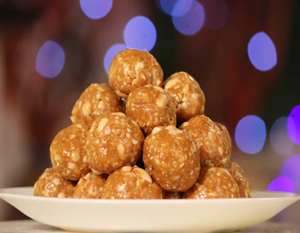Peanut and Dry Fruit Laddoo