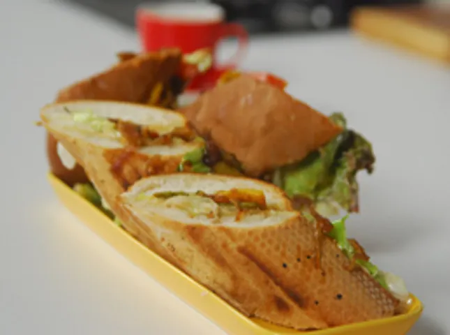 Super Sand wiches