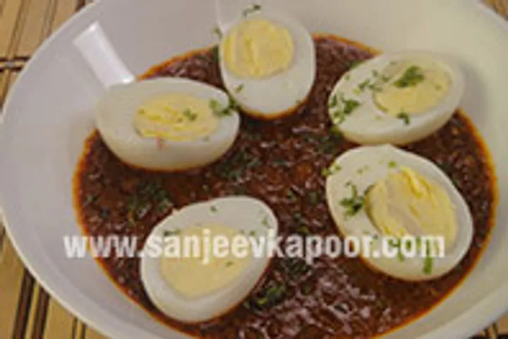 Kolhapuri Anda Curry