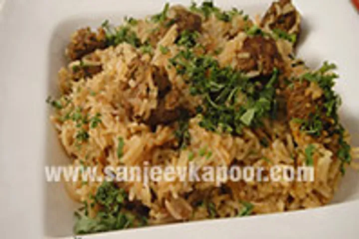 Goli Bhaat