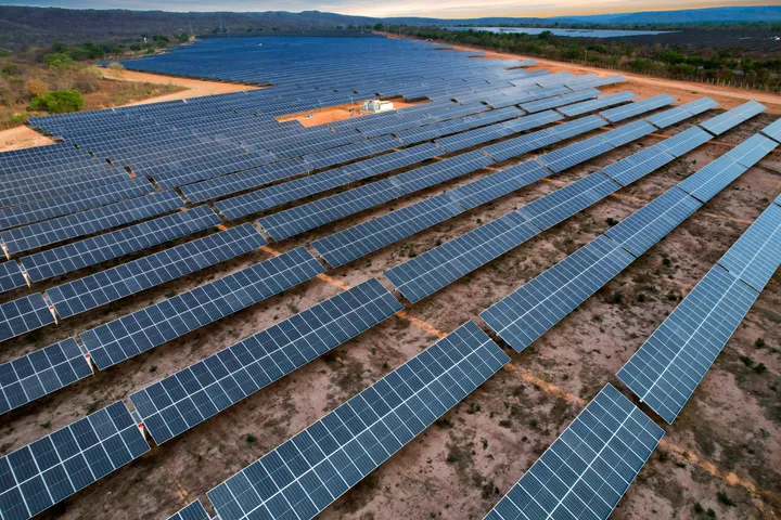 Atlas Renewable Energy Secures USD 179 Million to Build 579 MW Solar Complex in Brazil’s Minas