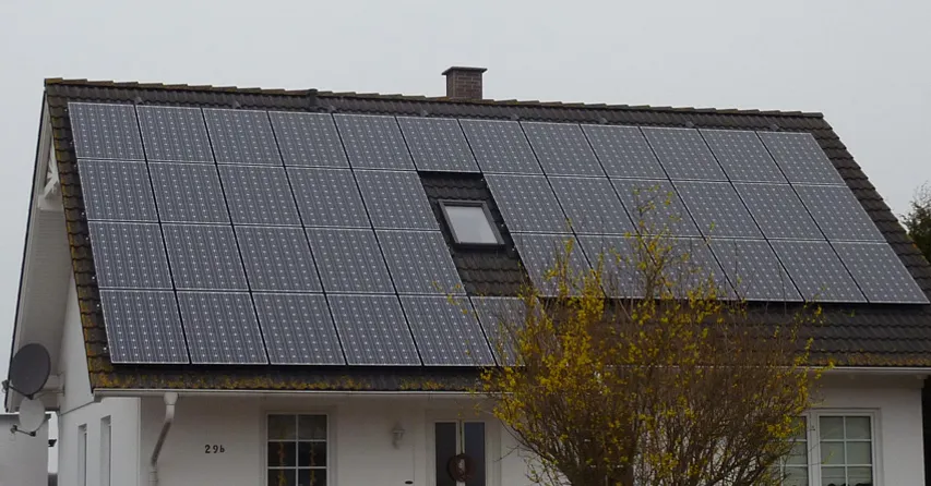 NeON 2 solar panel