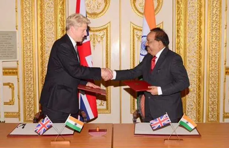 India, UK to work together as R&D partners in Solar Energy and Nano Material Research