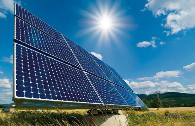 solar projects in India