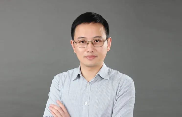 JinkoSolar Bags 2016 Chinese Excellent Corporate Citizen Award