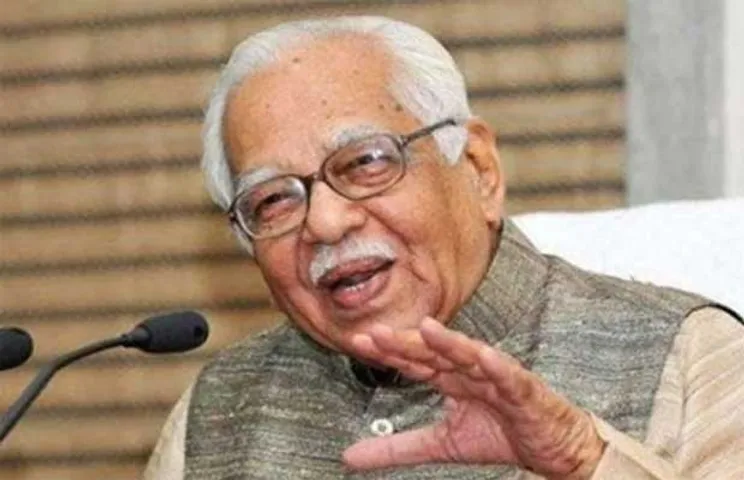 UP Governor Ram Naik calls for alternative energy to improve power situation