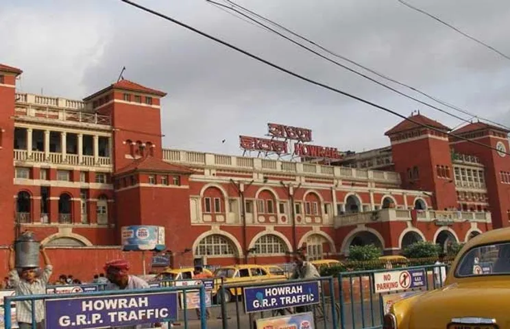 Kolkata Howrah Railway Station to Install Rooftop Solar Power