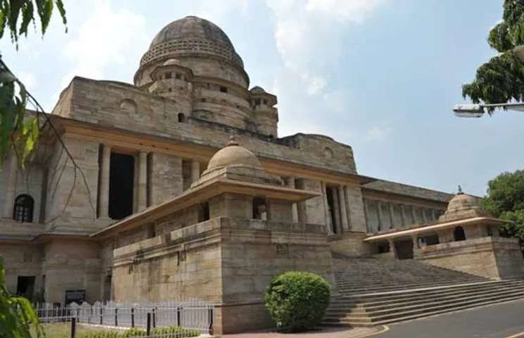 Nagpur High Court Building to Run on Solar Power Soon