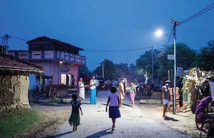 Solar street lights