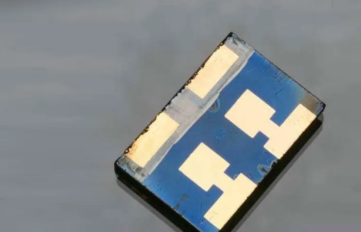 Perovskite Material for Solar Cells