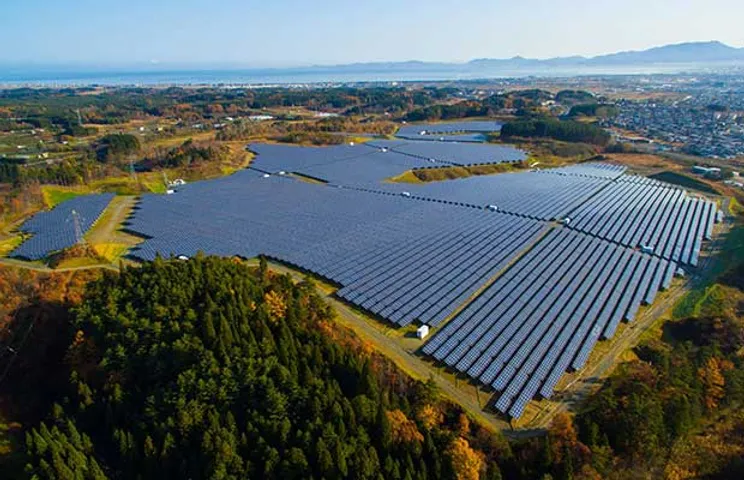 Fujitsu Joins RE100