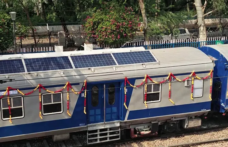 Eastern Railways Trials Passenger Train With Solar Roofs