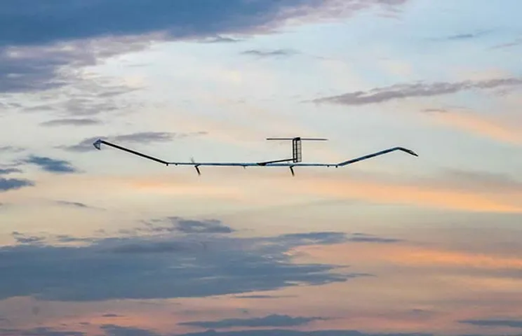 Airbus’ High Altitude Solar Aircraft  'Zephyr' Flies for 26 Straight  Days