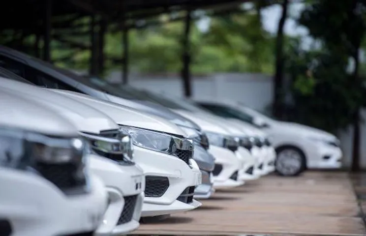 India’s First All-Electric Taxi Fleet BLU-SMART Launched In Delhi NCR