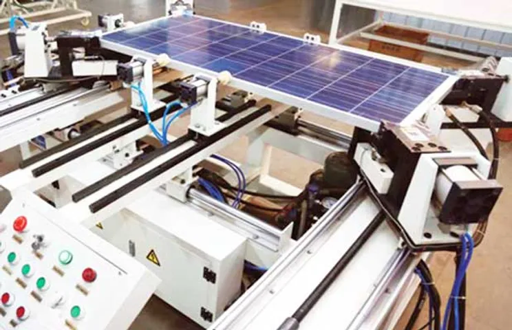 EESL Tenders for Procurement of 100 MW Solar PV Modules