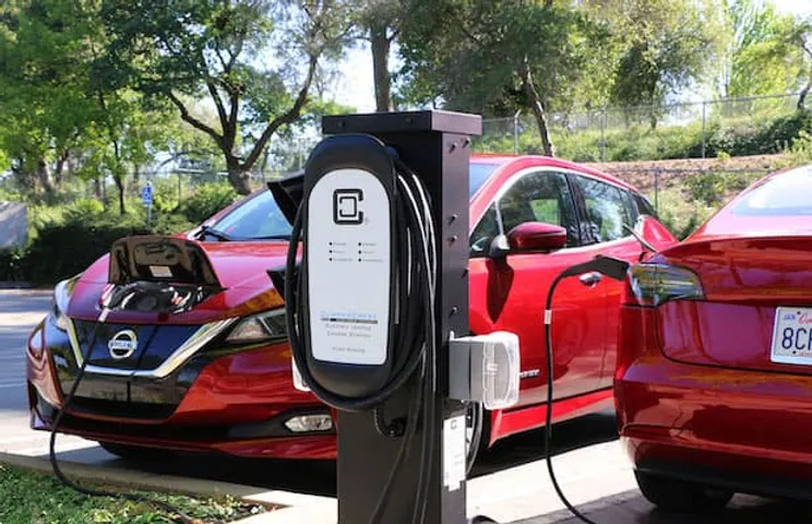 BMW Donates 100 EV Charging Stations to National Parks