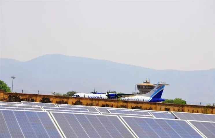 AAI Tenders for 1.5 MW Solar Plant at Raipur’s S.V. Airport