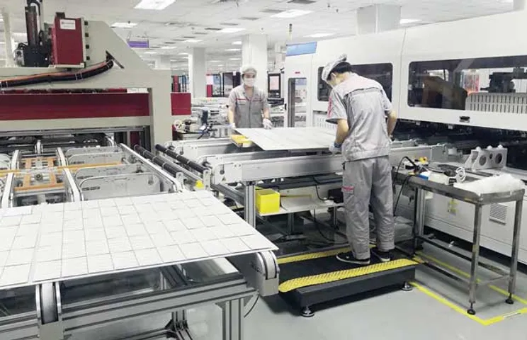 manufacturing in China Solar