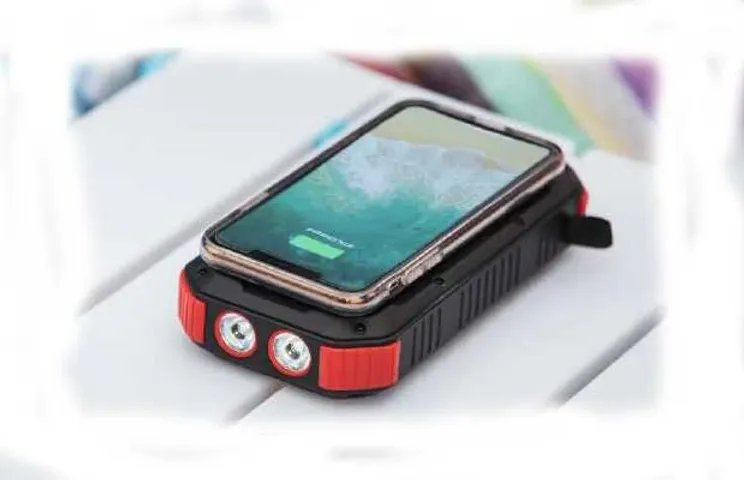 Harbor IP65 Wireless Solar Power Bank