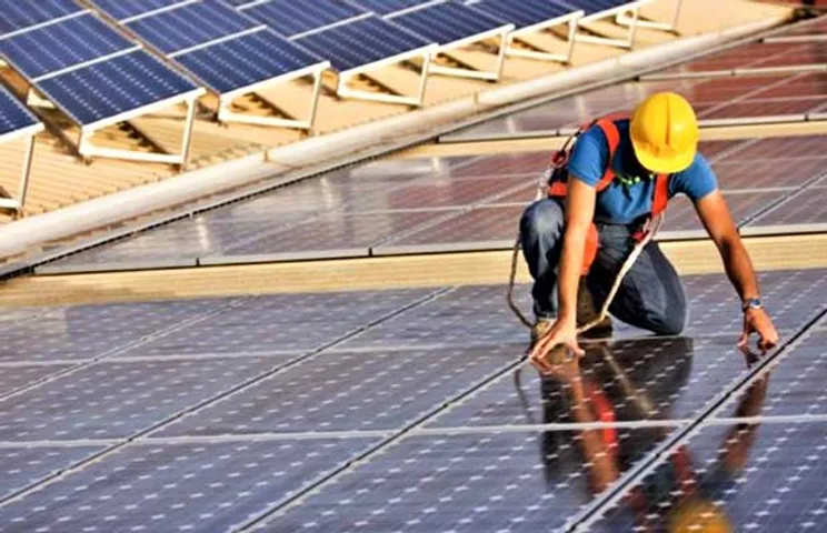'Suns-Voc' Testing System That Could Become the IoT of Photovoltaics