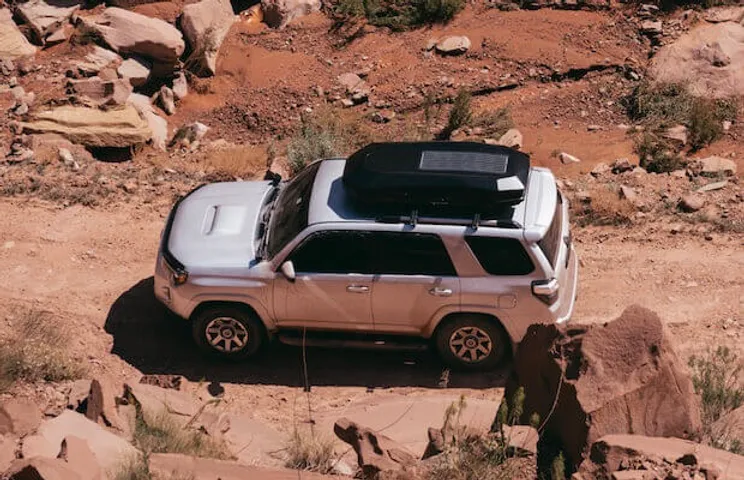 Solar Cargo Box