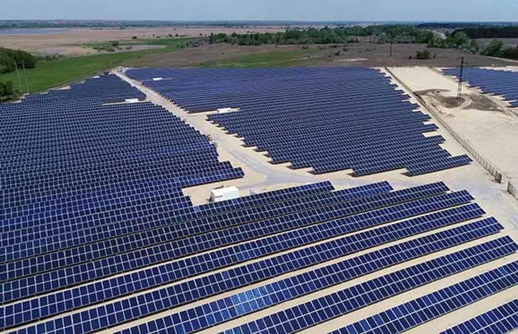Lightsource bp Signs Power Contract With Verizon for 152.5 Megawatt Solar Farm in Indiana